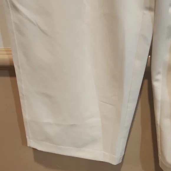 Athleta Women's Cream Wide Leg Pants - Picture 9 of 15